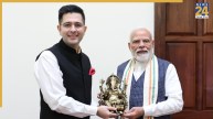 bjp mp raghav Chadha meets pm Narendra modi