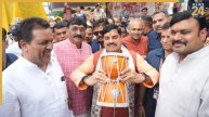 ‘बोल कांवड़िया, बोल बम…’ मुख्यमंत्री डॉ. मोहन यादव ने कांवड़ियों पर बरसाए फूल, बजाया डमरू