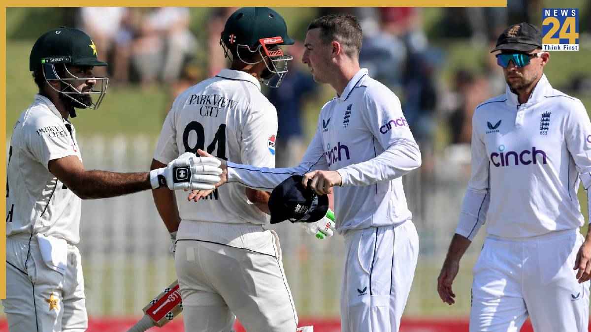 ENG vs PAK Live Streaming: भारत में कब, कहां और कैसे देखें पाकिस्तान-इंग्लैंड टेस्ट मैच? जानें TV से मोबाइल तक की पूरी डिटेल्स