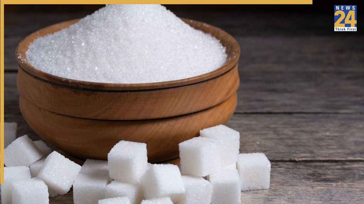 Sugar Price Hike: चीनी की बढ़ती कीमतों पर सरकार का बड़ा एक्शन! 10 लाख टन ड्यूटी-फ्री इंपोर्ट को मंजूरी, नई स्टॉक लिमिट भी लागू