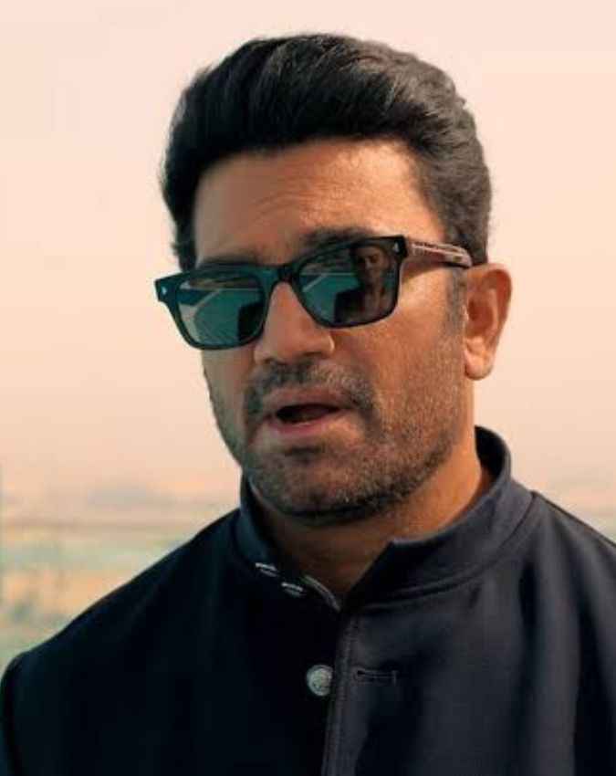 7 महीनों से बनी ट्रेंडिंग