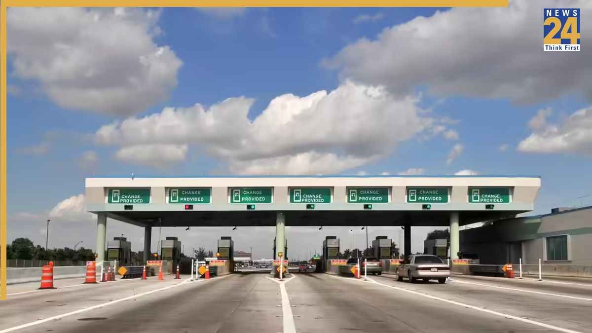 Toll Pass New Rule: 121 टोल प्लाजा पर डिजिटल पास शुरू, जानें अप्लाई करने का तरीका