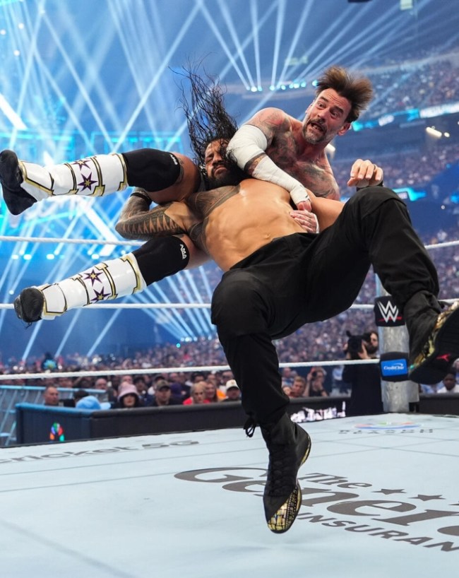 क्या होगी रोमन रेंस और सीएम पंक का मैच?