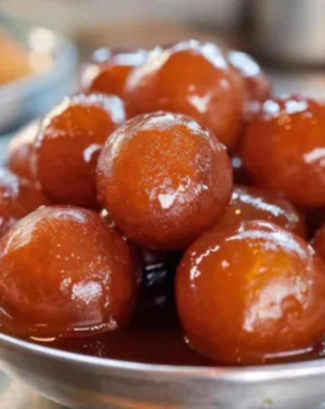 इंस्टेंट ब्रेड गुलाब जामुन