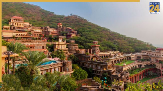 Neemrana Fort Palace: