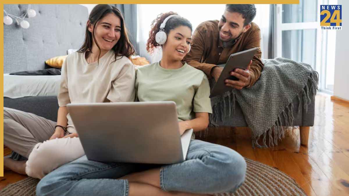 रूममेट के साथ झगड़े से बचना है? पहले दिन इन बातों पर करें फैसला, नहीं होगी परेशानी