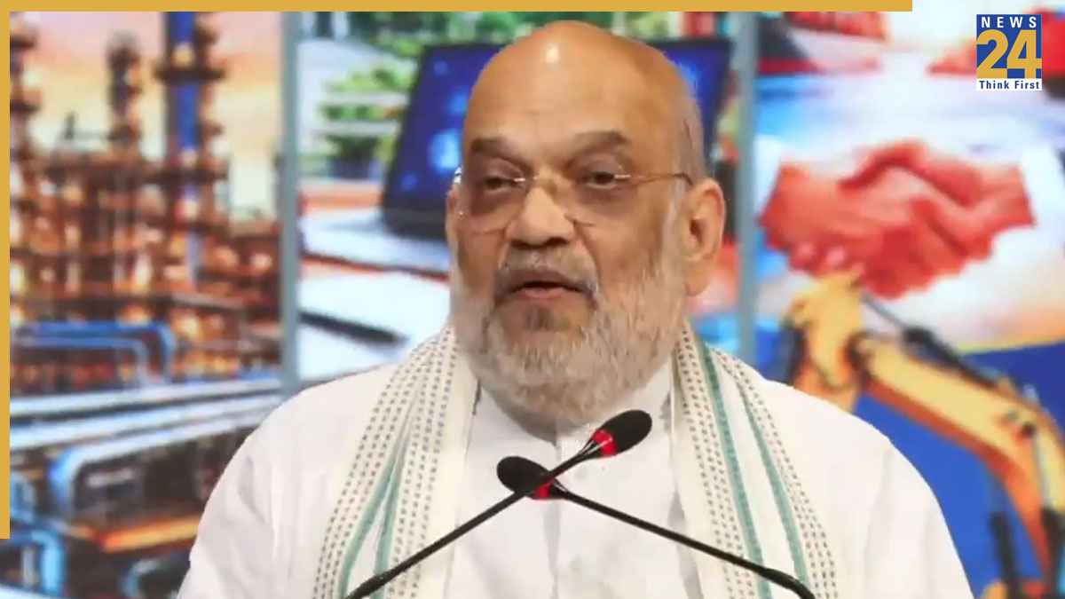 'यूपी में बनी ब्रह्मोस मिसाइलों ने उड़ाई पाकिस्तान की नींद', ग्रेटर नोएडा में बोले गृह मंत्री अमित शाह