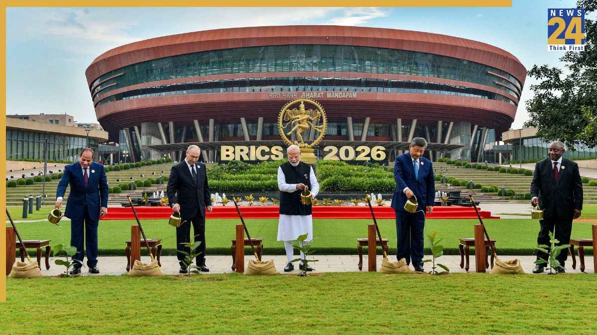 PM मोदी और BRICS नेताओं ने एक साथ किया वृक्षारोपण, जानिए कौन सा पेड़ चुना गया और क्या है इसकी खासियत?