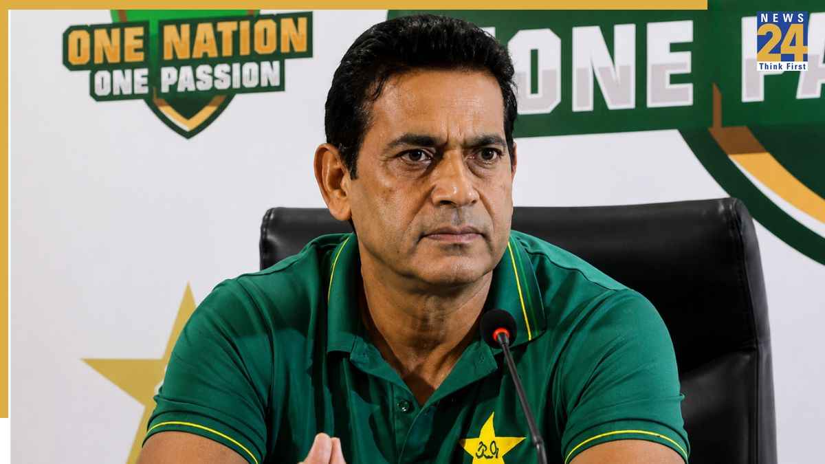 अजहर अली का आकिब जावेद पर फूटा गुस्सा, PCB को सुनाई खरी खोटी