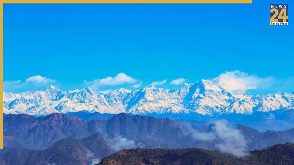 हिमालय के पिघलते ग्लेशियर क्यों है भारत की इकॉनमी के लिए खतरा? जानिए कैसे बच सकते हैं हम