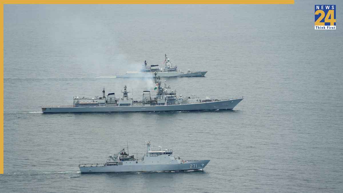India-pak ship