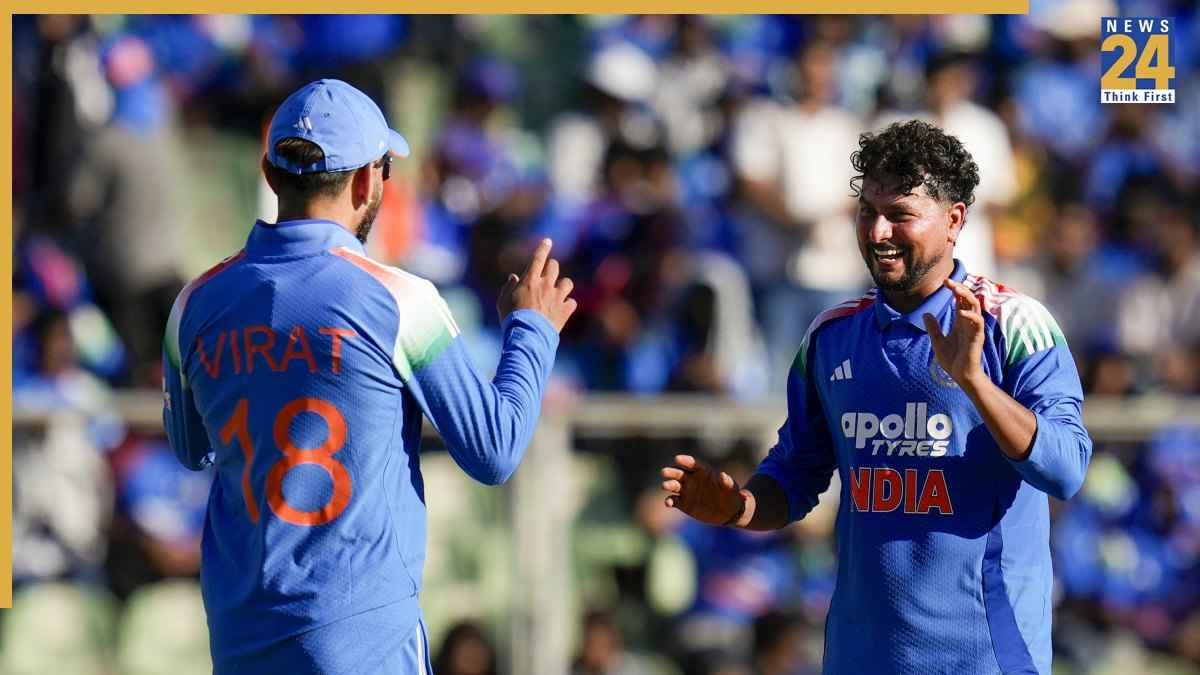 Kuldeep Yadav and Virat Kohli