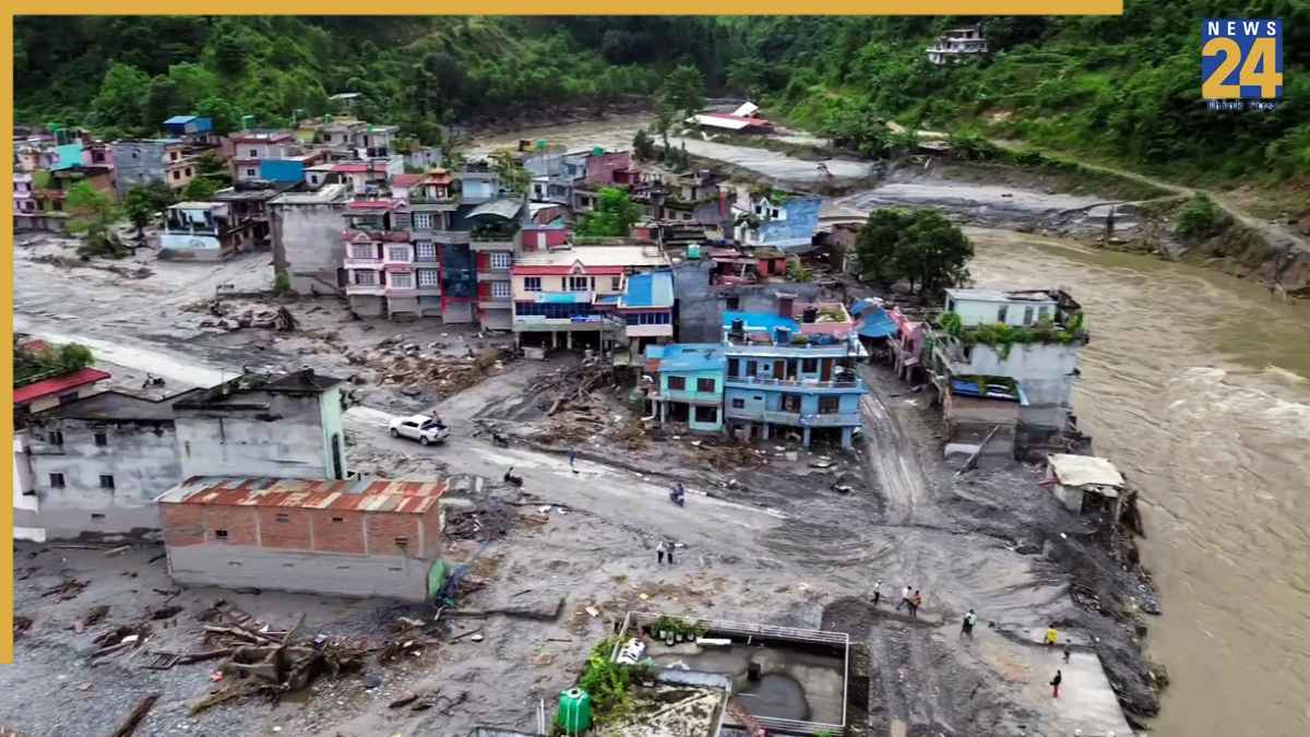 बाढ़ के बाद नेपाल में 600 बच्चों समेत 4700 लोग लापता, 1282 हुआ मरने वालों का आंकड़ा