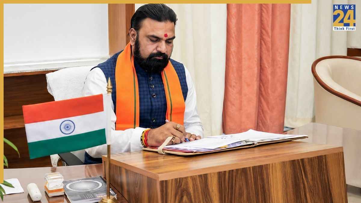 बिहार कैबिनेट ने लिए 24 अहम फैसले , इन 2 शहरों में बनेगी यूनिवर्सिटी, डेयरी और जेल सुधार पर लगी मुहर