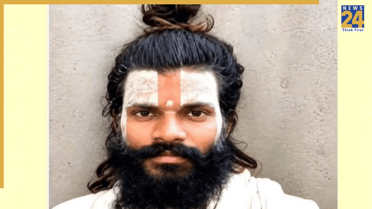 प्रेमानंद महाराज के शिष्य की चौथी मंजिल से गिरकर मौत, आत्महत्या की आशंका; पुलिस जांच में जुटी