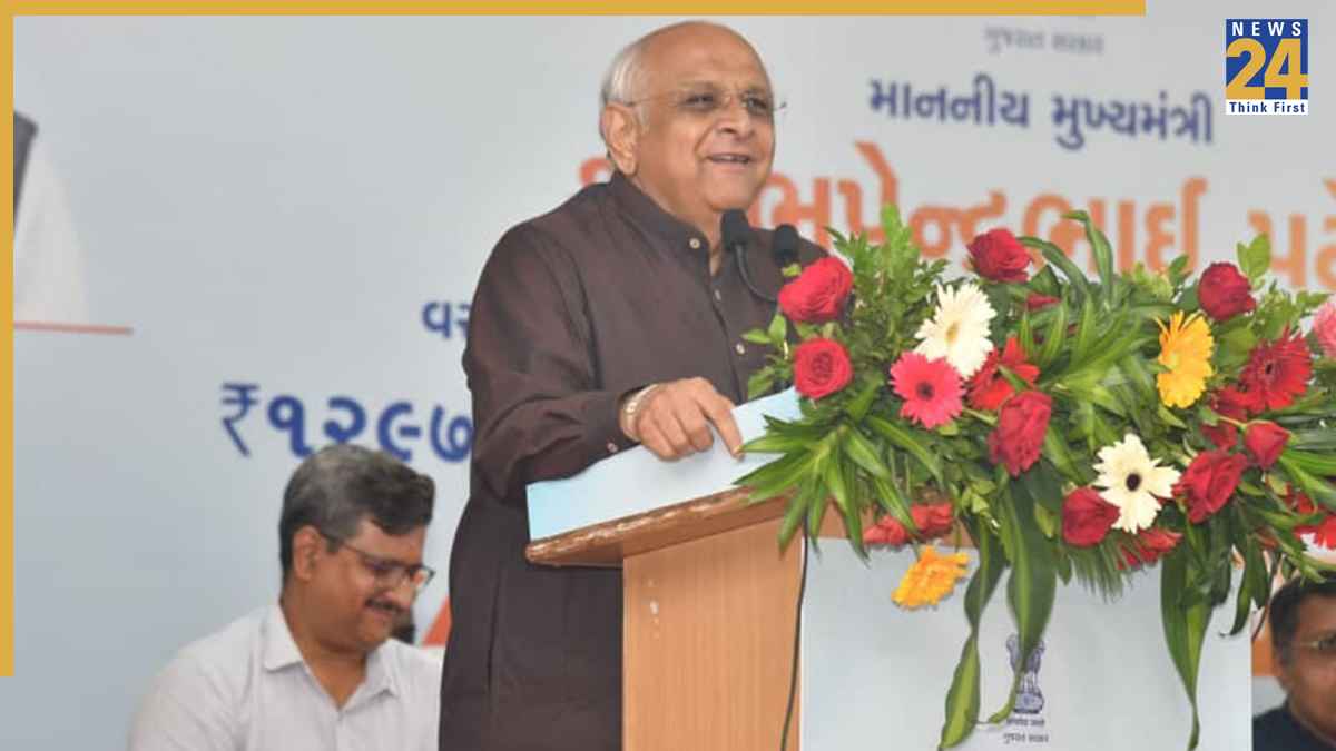 गंभीरा पुल हादसे के एक साल बाद मुख्यमंत्री भूपेंद्र पटेल ने किया नए पुल का उद्घाटन