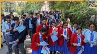 10वीं-12वीं के छात्र हो जाएं सावधान! जल्द जारी होगी CBSE Board Exam 2027 की डेटशीट, जानिए कैसे करें डाउनलोड