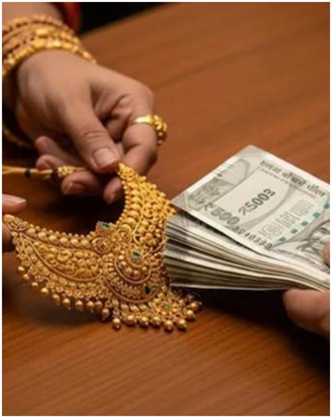 गोल्ड लोन कब लेना फायदेमंद है? 