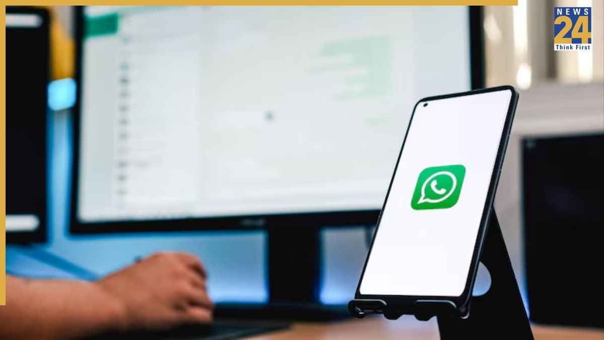 WhatsApp Status के लिए अब पसंदीदा गाने कर सकेंगे सेव, ऐप में आ रहा ये धांसू अपडेट