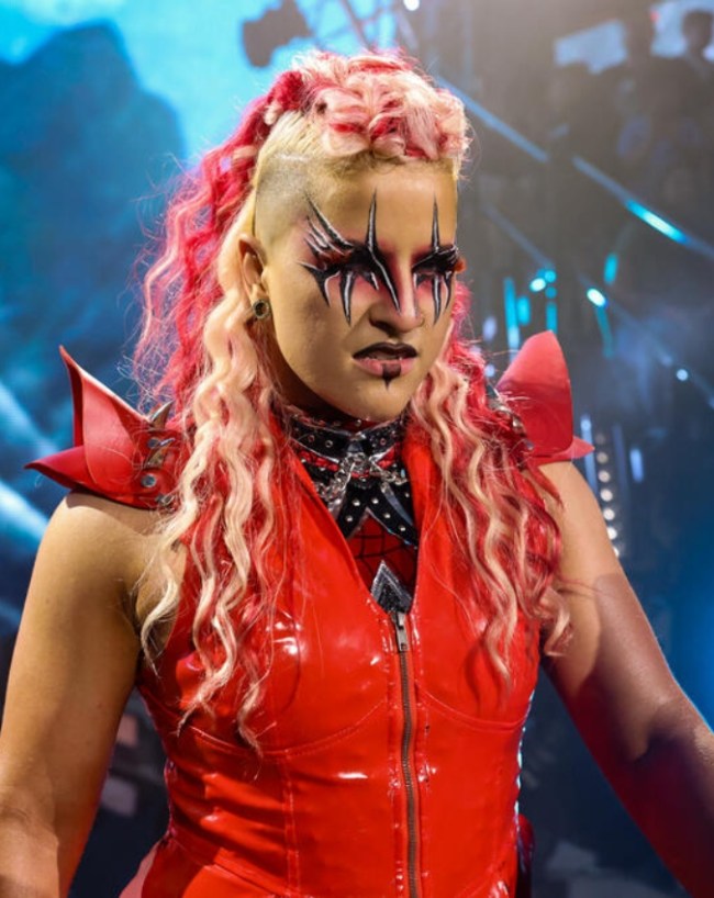 WWE में हुआ टाइटल यूनिफिकेशन मैच