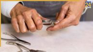 how to treat hangnail