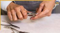 how to treat hangnail