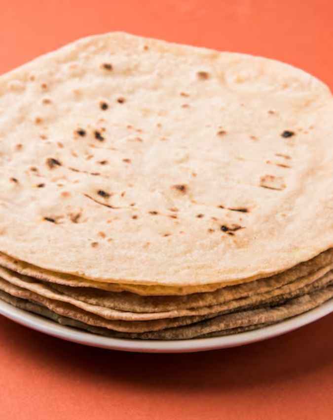 रोटी पर चींटियां लग जाएं तो क्या करें?