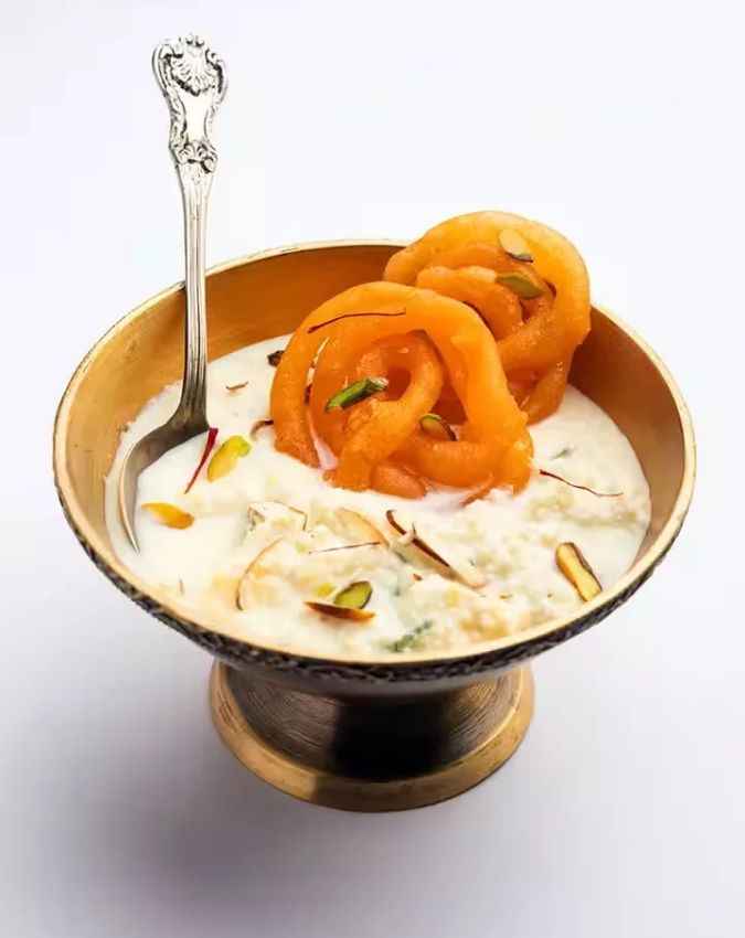 दूध जलेबी  