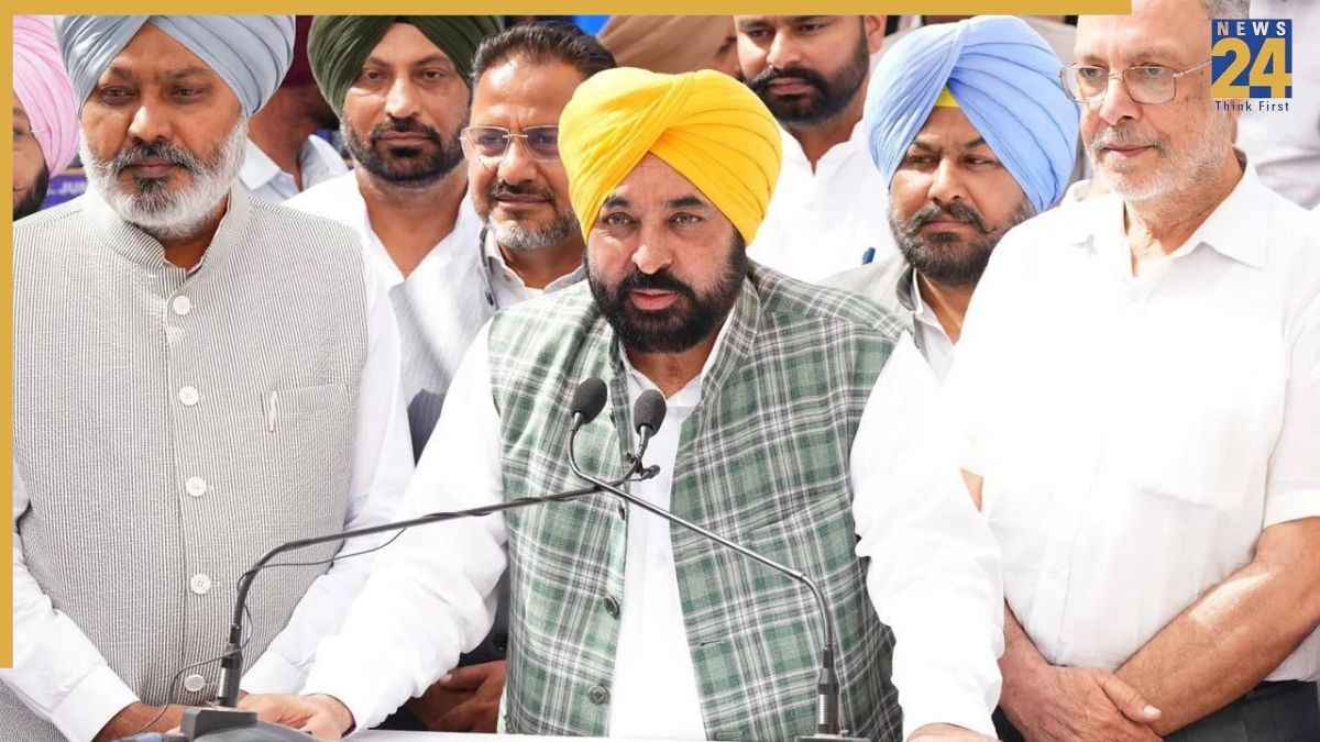 सीएम भगवंत मान ने शुरू कीं 100 नई मिनी बसें, 150 युवाओं को रोजगार