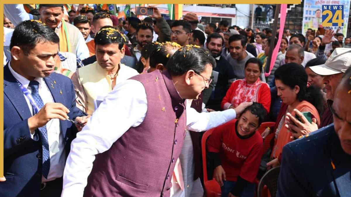 पिथौरागढ़ में मुख्यमंत्री धामी के स्वागत में उमड़ा जनसैलाब, ₹284 करोड़ से अधिक की 67 विकास परियोजनाओं का किया लोकार्पण एवं शिलान्यास
