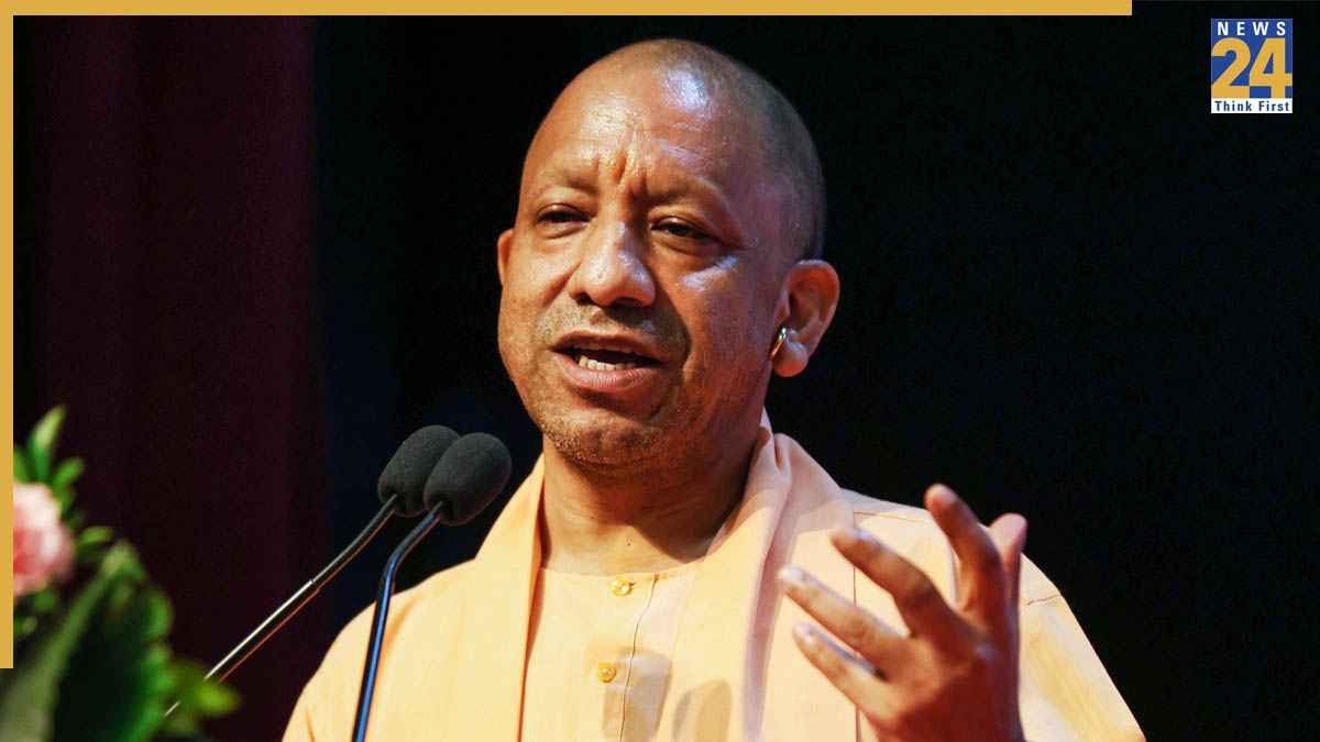'संत रविदास नगर कहलाएगा भदोही', CM योगी का ऐलान, जानें नाम बदलने के पीछे की राजनीति
