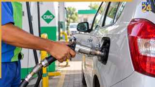 CNG कार में गैस भरवाते समय भूलकर भी न करें ये 7 गलतियां