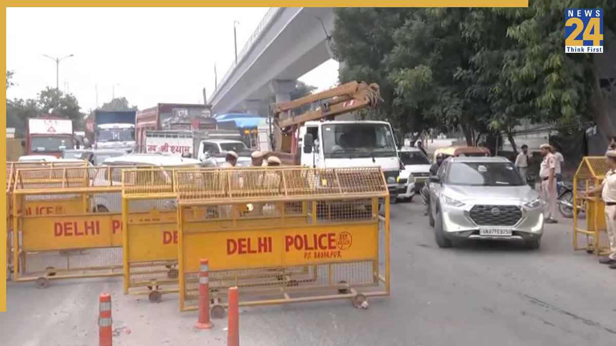 Delhi traffic advisory