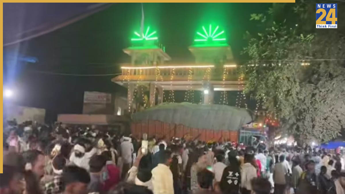 MP के ग्वालियर में बड़ा हादसा, शीतला माता मंदिर के पास ट्रक ने श्रद्धालुओं को कुचला, 14 की मौत और 39 घायल