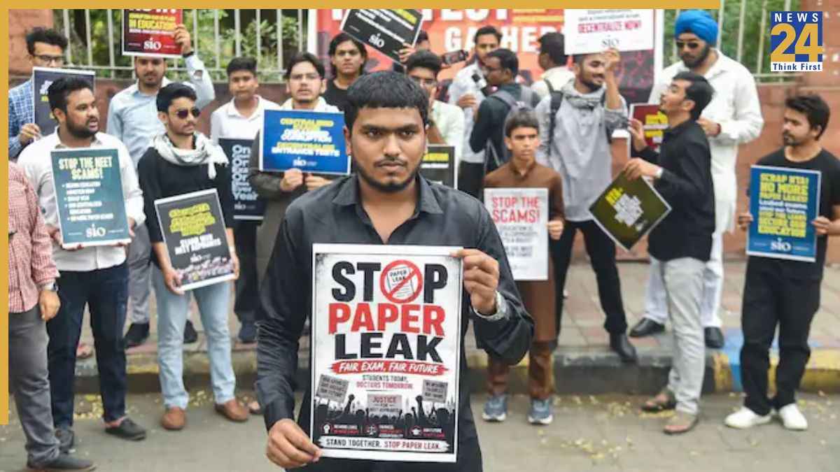 NEET-UG 2026 paper leak, NEET question paper leak case, CBI chargesheet, Pune tea stall owner, Sheshrao Suryavanshi, NEET exam scam, NEET-UG cancellation, Shubham Khairnar, leaked NEET questions, NEET paper leak investigation, National Testing Agency, NEET aspirants