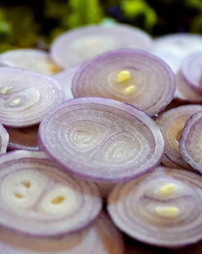 प्याज का रस करेगा मदद