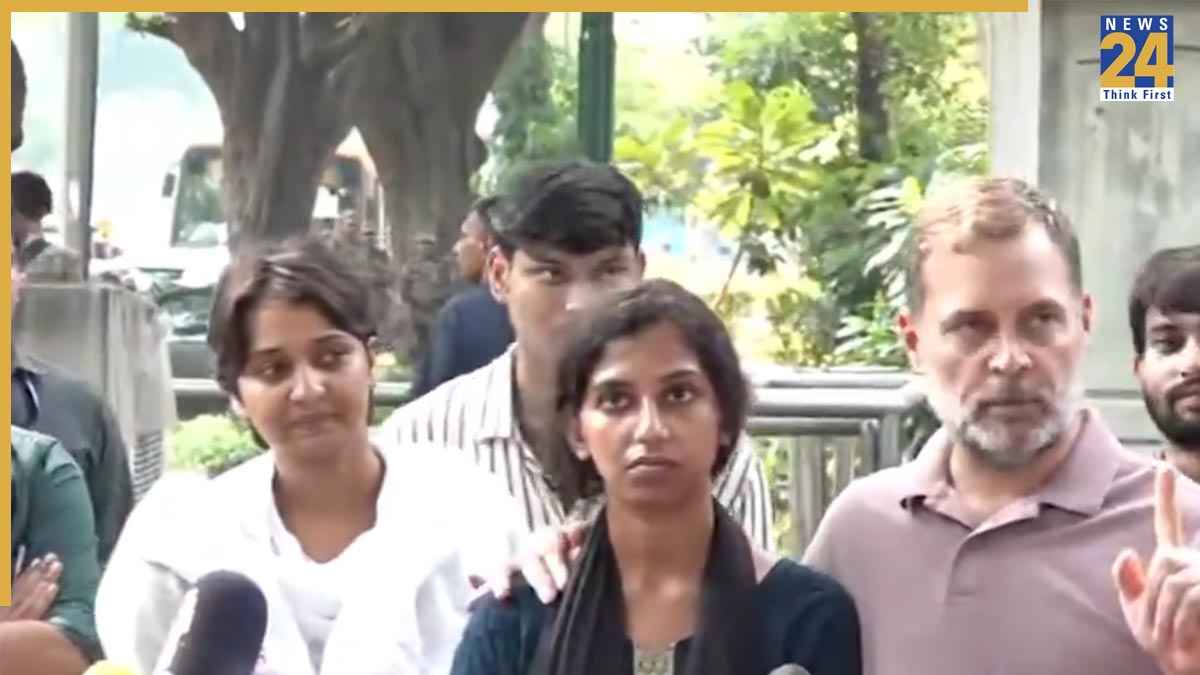 Rahul Gandhi press conference, NSUI protest, allegations of police torture