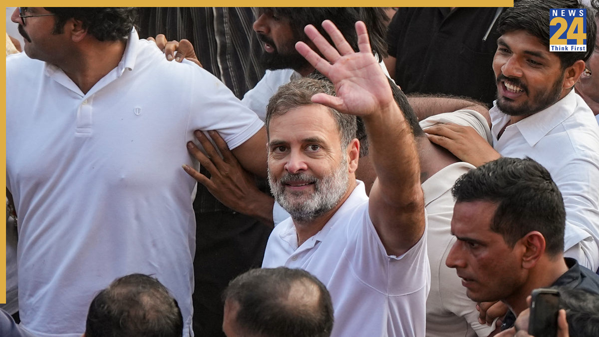 राहुल गांधी के नाम पर सुप्रीम कोर्ट में अर्जी दाखिल, SIR-CEC के खिलाफ याचिका पर कल हो सकती है सुनवाई