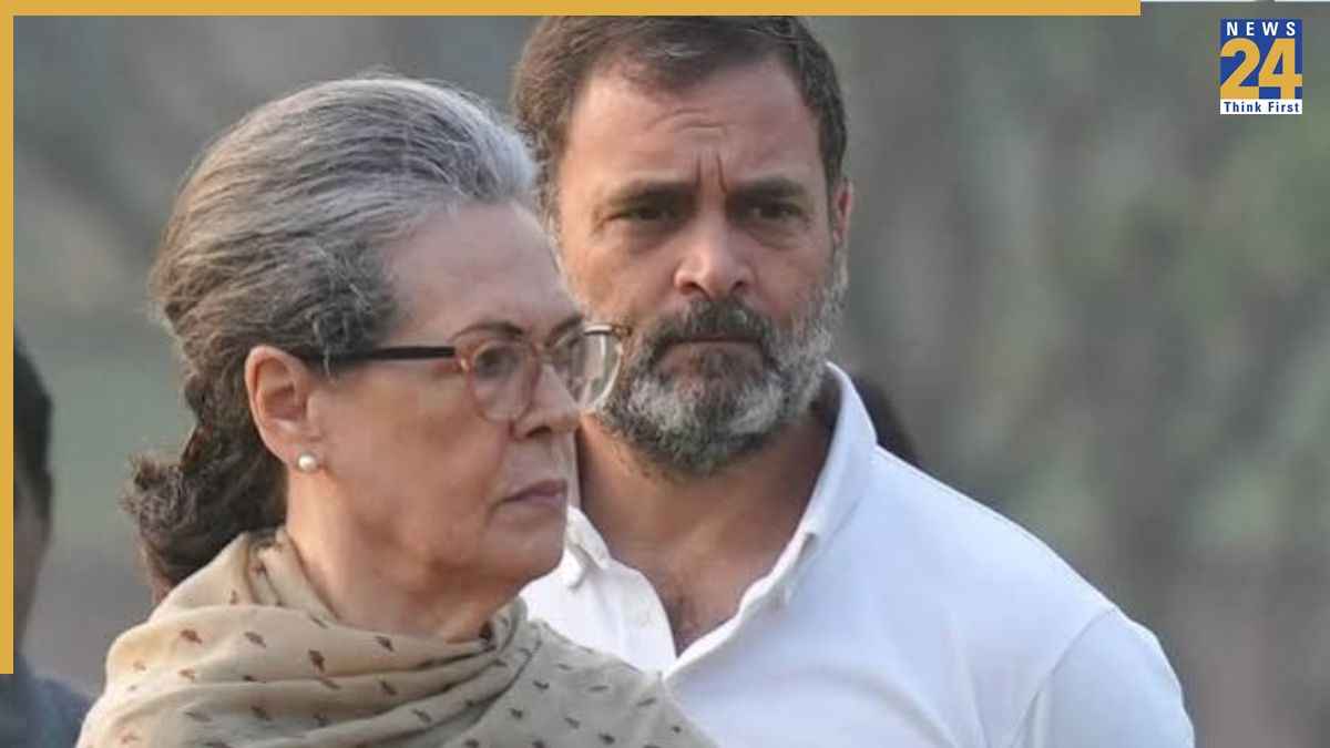 Sonia Gandhi Rahul Gandhi PTI