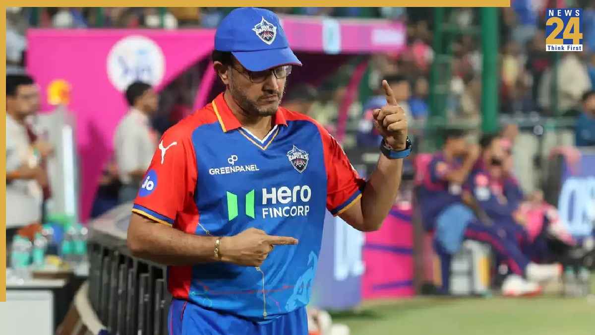 सौरव गांगुली बने दिल्ली कैपिटल्स के नए हेड कोच, आईपीएल 2027 में संभालेंगे बड़ी जिम्मेदारी
