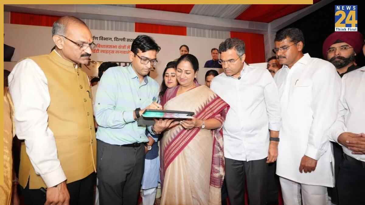 महिलाओं की सुरक्षा और नागरिकों की सुविधा के लिए दिल्ली का कोना-कोना होगा रोशन: मुख्यमंत्री रेखा गुप्ता