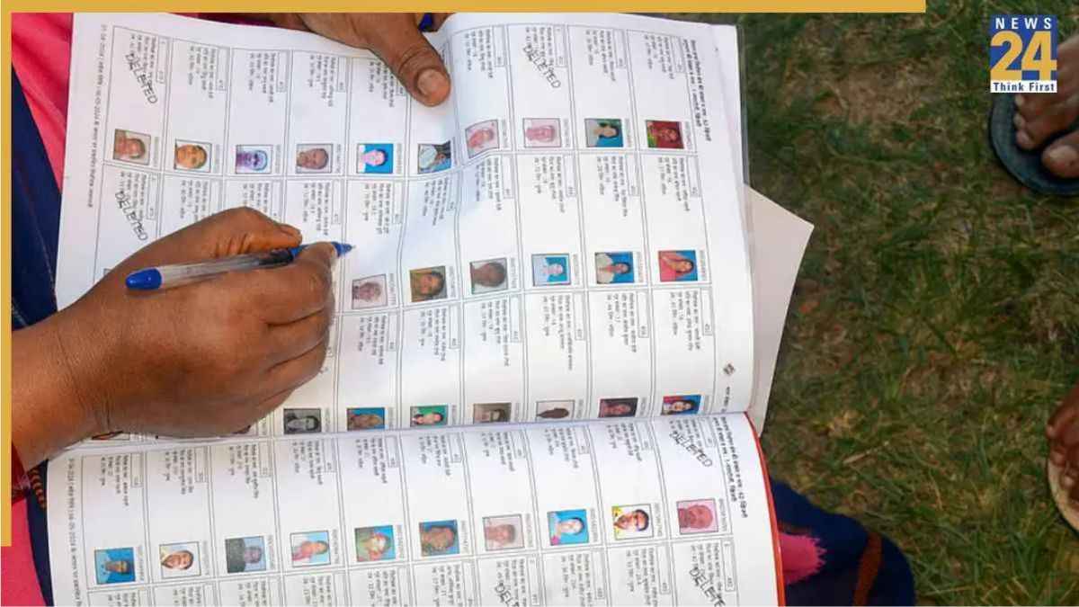 SIR: 13.39 करोड़ नाम बाहर, वो कौन लोग है जिनके नाम कटे, क्या विशेष अभियान के बाद बदलेंगे आंकड़े?