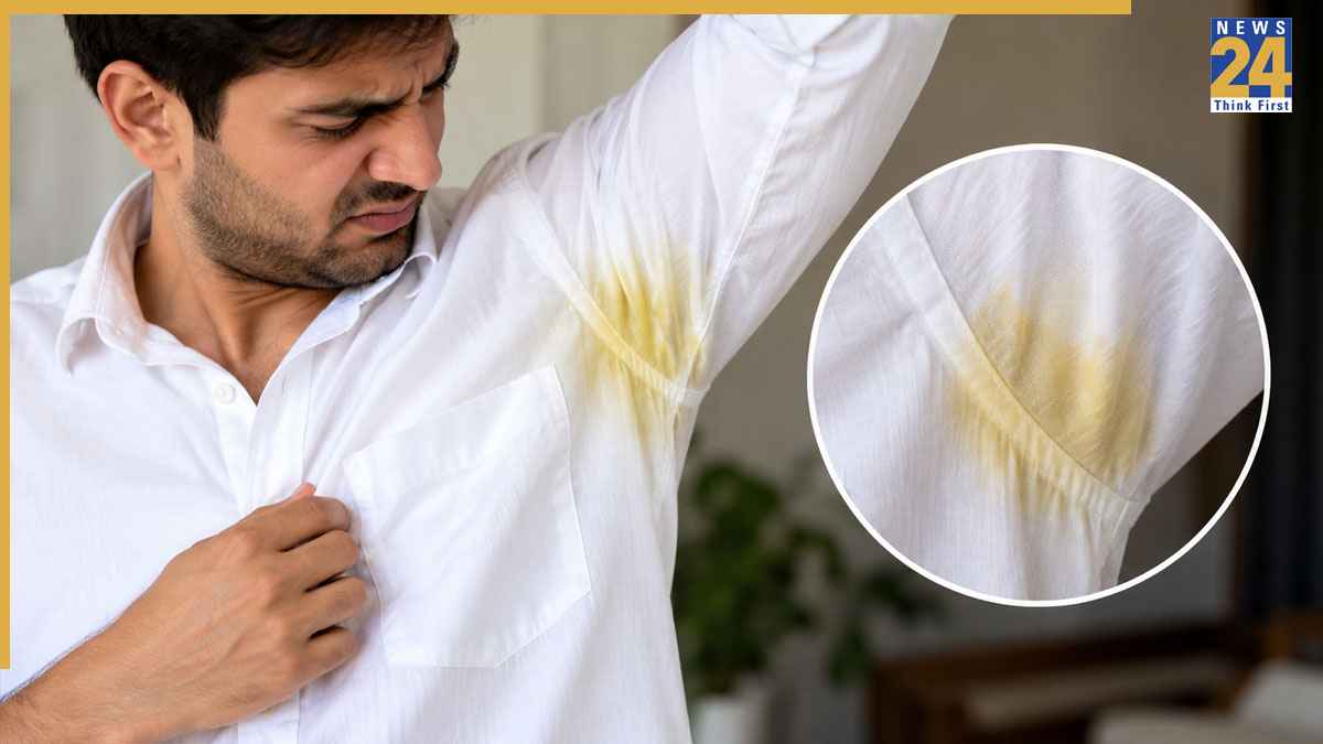 सफेद शर्ट की बगल में पसीने से पड़ गए हैं पीले दाग? घर में ही बेकिंग सोडा और इन चीजों से वापस लाएं चमक