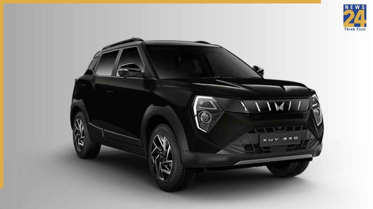 XUV 3XO (1)