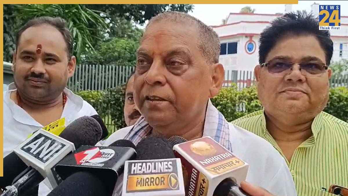 JDU Internal Rift, Neeraj Kumar MLC, Lalan Singh, Sanjay Jha, Bihar Politics