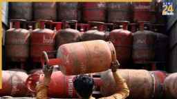 LPG सिलेंडर बुकिंग और सब्सिडी का मामला पहुंचा हाईकोर्ट, जानिए ड‍िटेल