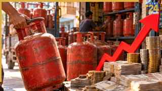 LPG Price Hike Alert: त्योहारी सीजन में लगा झटका, 71 रुपये तक बढ़ा कमर्शियल सिलेंडर, जानिए घरेलू सिलेंडर का हाल
