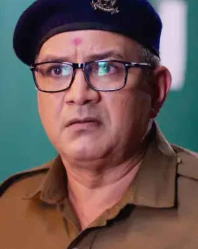 सीरीज में ट्विस्ट एंड टर्न्स